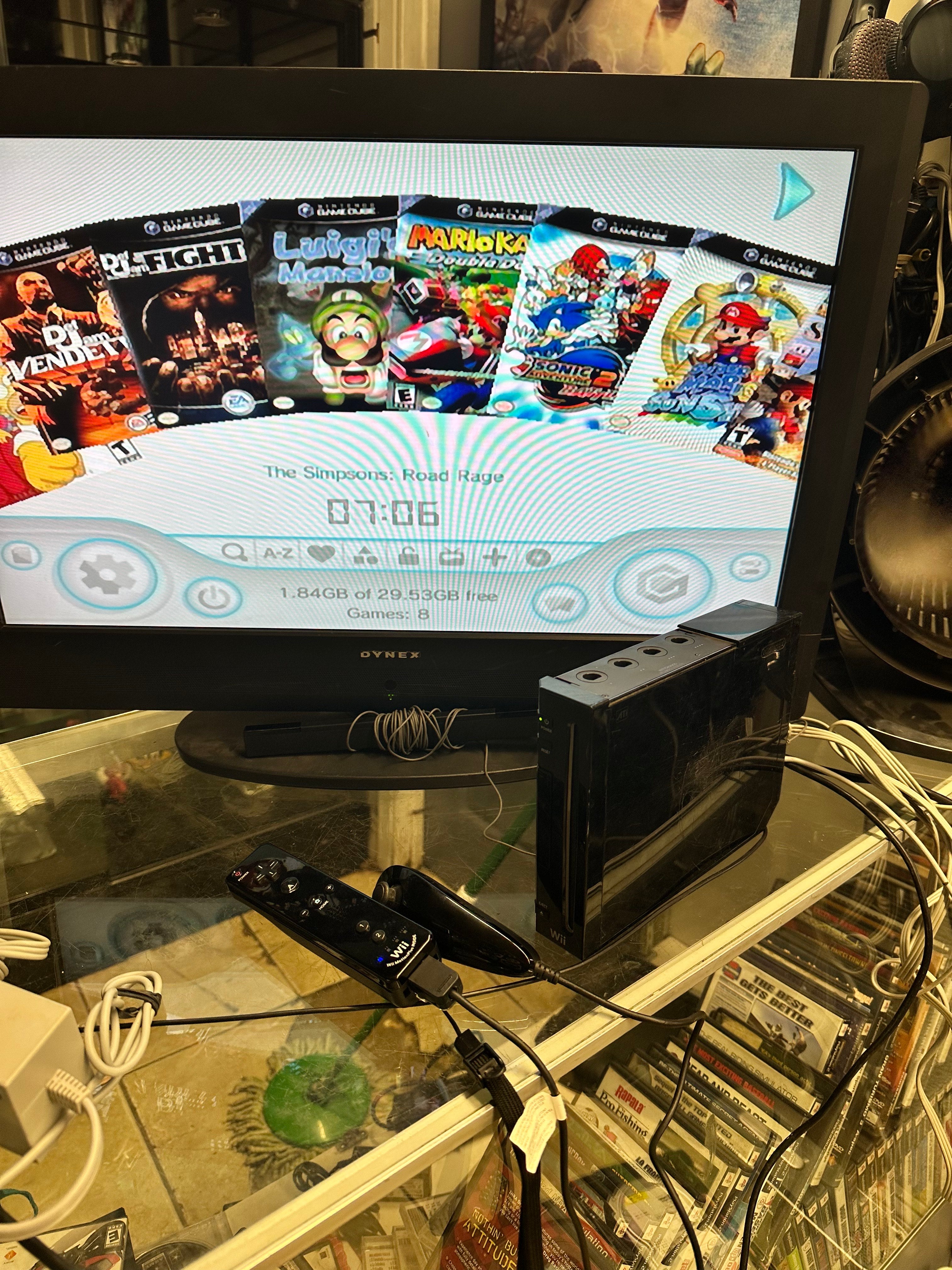 Jailbroken Black Wii with 11 Rare Valuable Wii Games & 8 Rare Valuable Game Cube Games